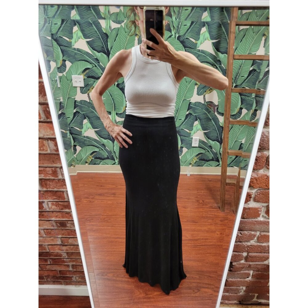 Nadia Tarr Mermaid Maxi Skirt in Black